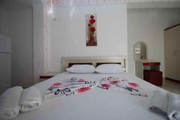 Poseidon Hotel Ksamil Ngoại thất bức ảnh